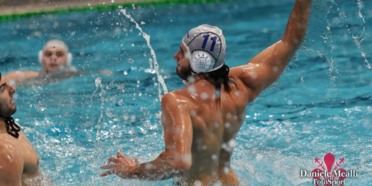 <strong>PALLANUOTO FLORENTIA: GLI UOMINI TORNANO ALLA VITTORIA, LE DONNE PERDONO CON ORGOGLIO</strong>