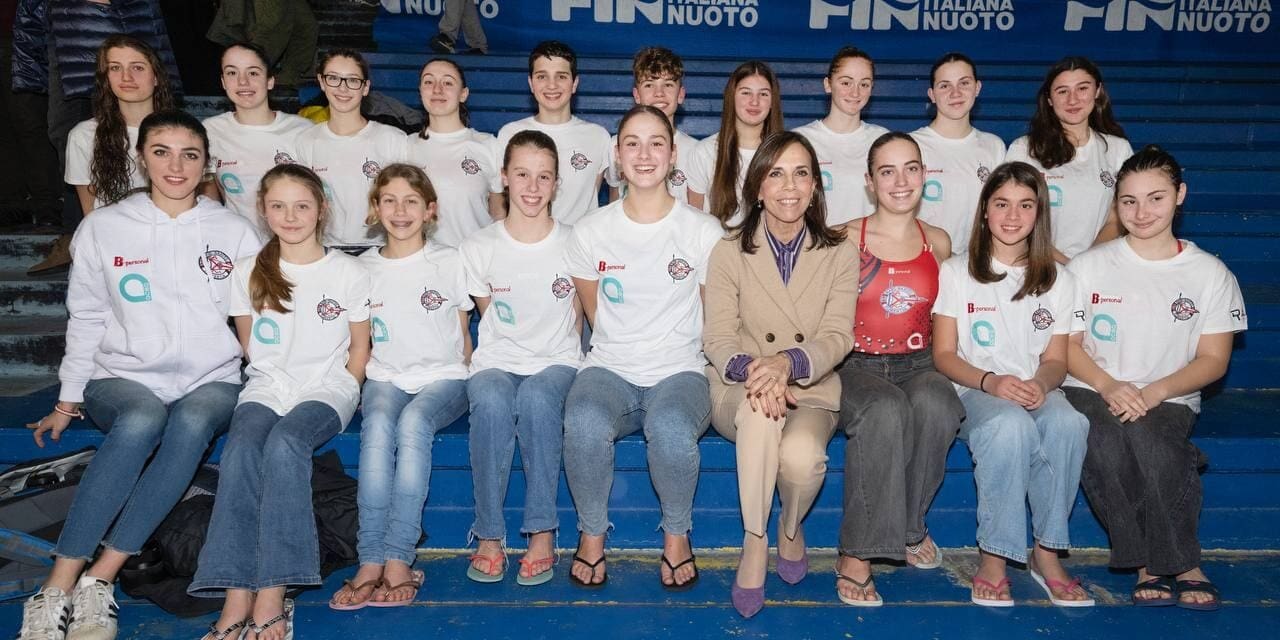 NUOTO ARTISTICO, LA SPEDIZIONE BIANCOROSSSA AI CAMPIONATI ITALIANI JUNIORES