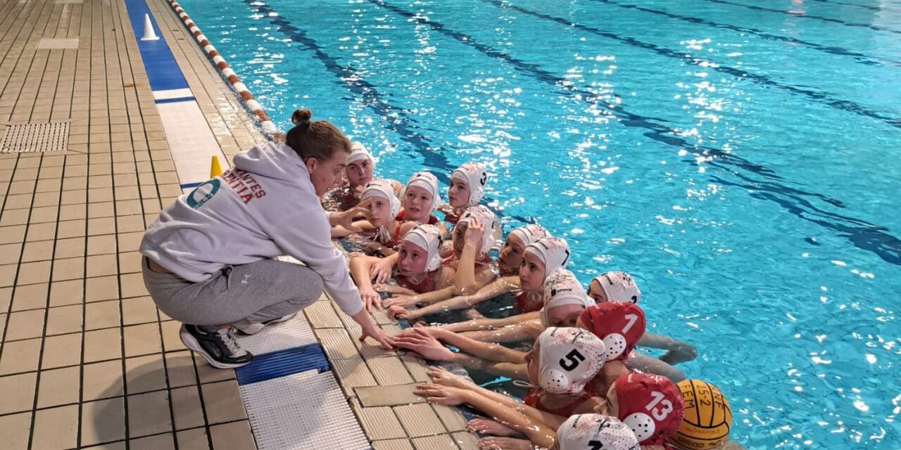Under 16 Femminile, esordio da protagoniste: Rari Nantes Florentia supera Azzurra Prato 25–3